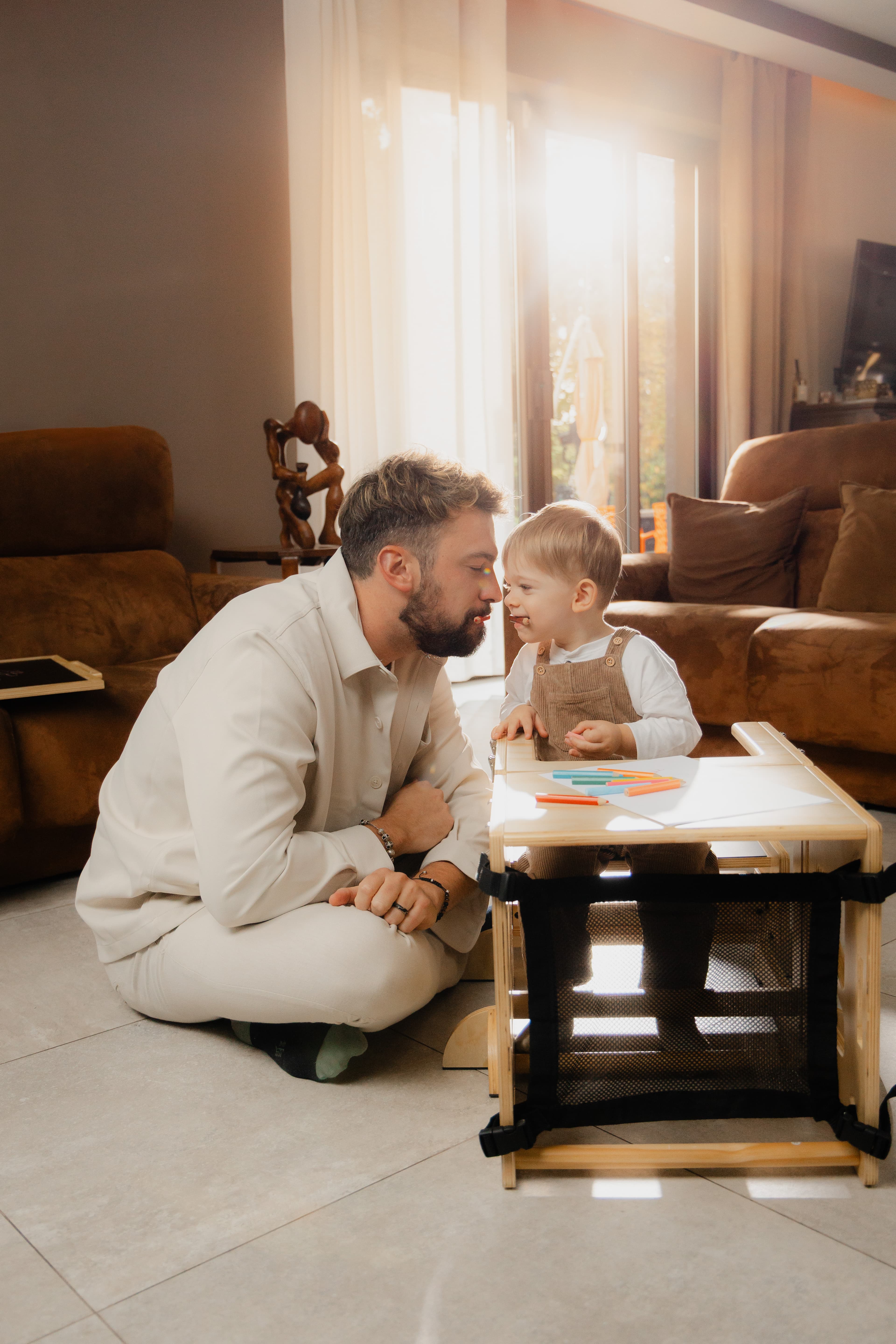 Child exploring safely with the Foxiz tower